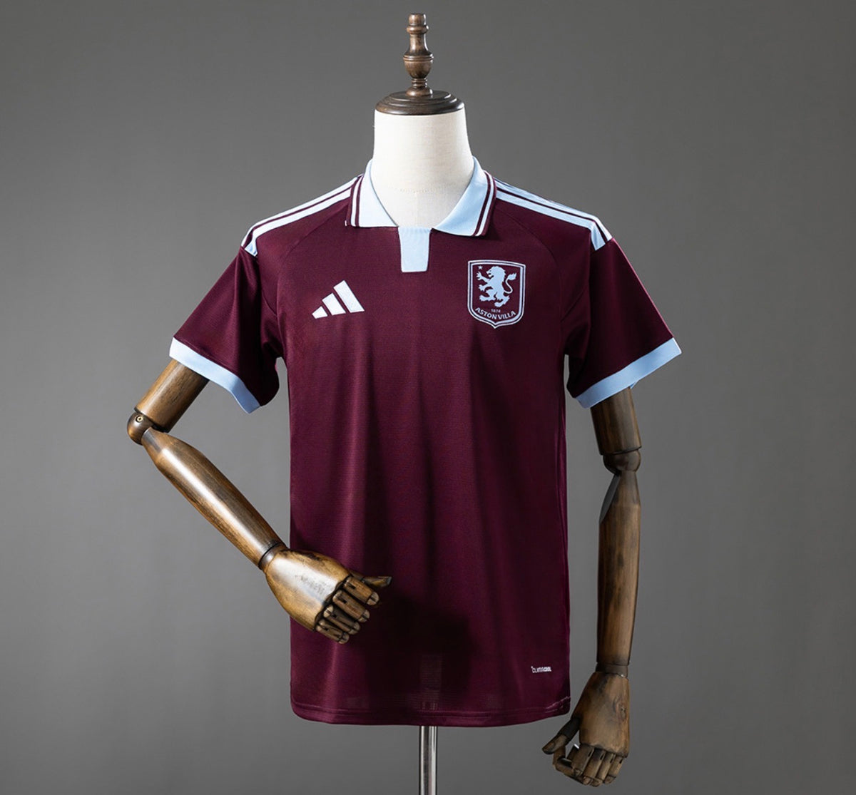 ASTON VILLA HOME 26/27