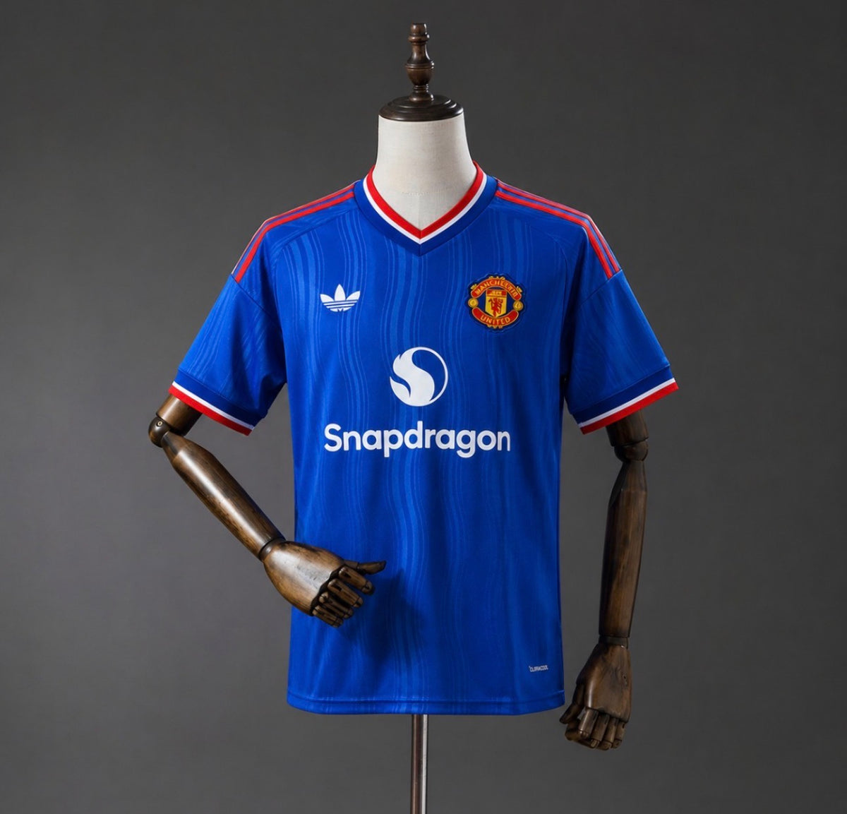 MANCHESTER UNITED AWAY 26/27