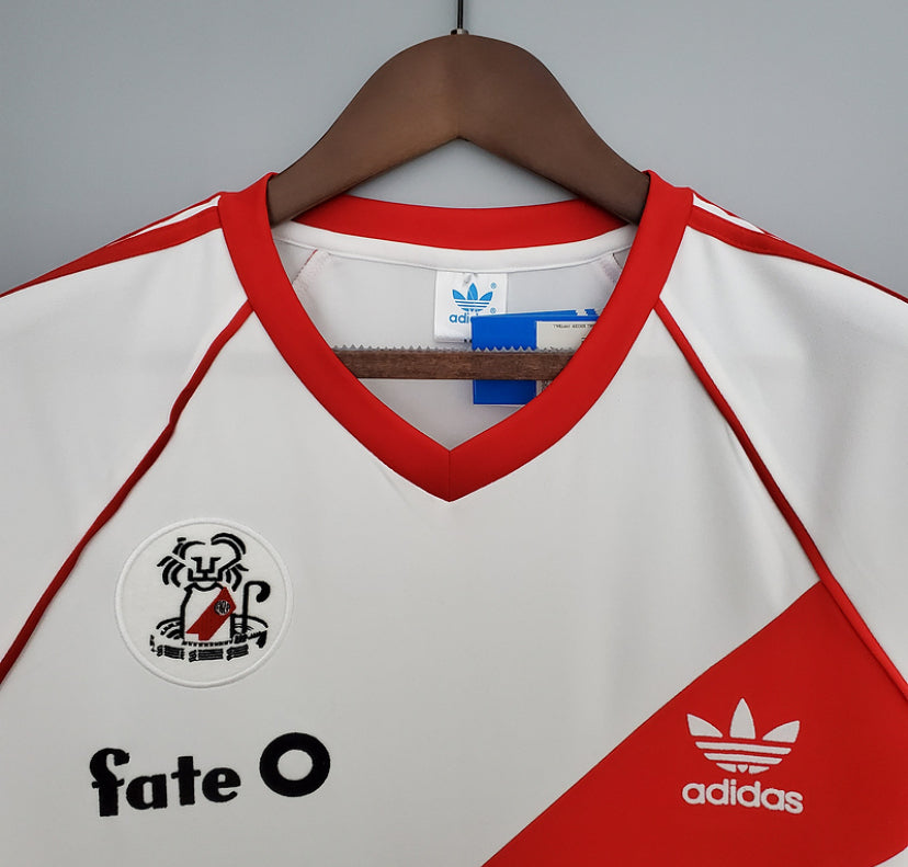 RIVER PLATE HOME 1986