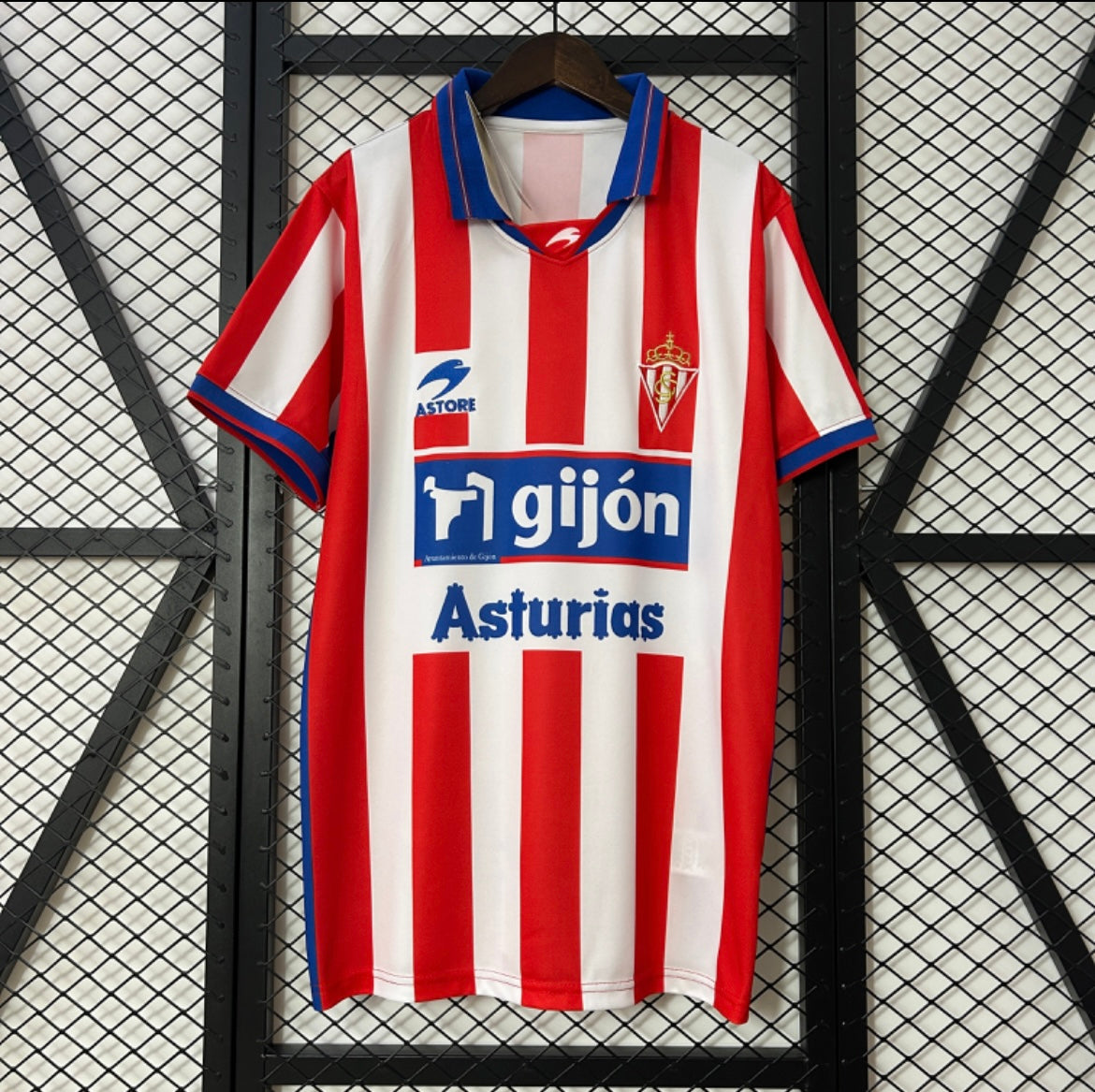 SPORTING DE GIJÓN RETRO 01/02