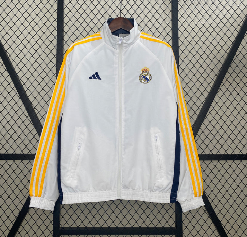 MAGLIETTA DE CHÁNDAL REAL MADRID