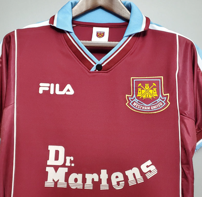WEST HAM 99/01