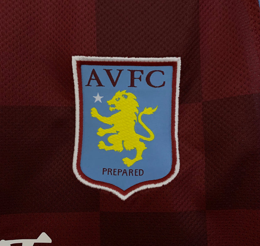 ASTON VILLA HOME 11/12