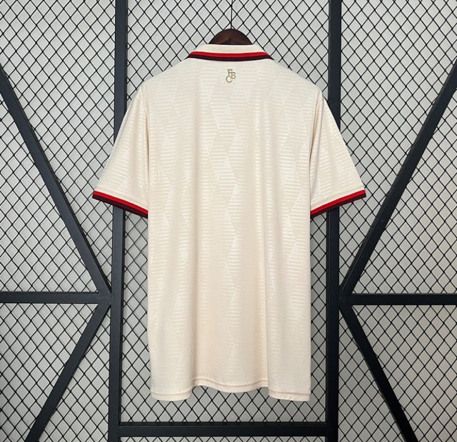 BAYERN MUNICH AWAY ALTERNATIVA 24/25