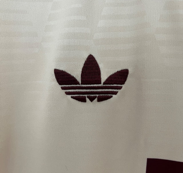BAYERN MUNICH AWAY ALTERNATIVA 24/25