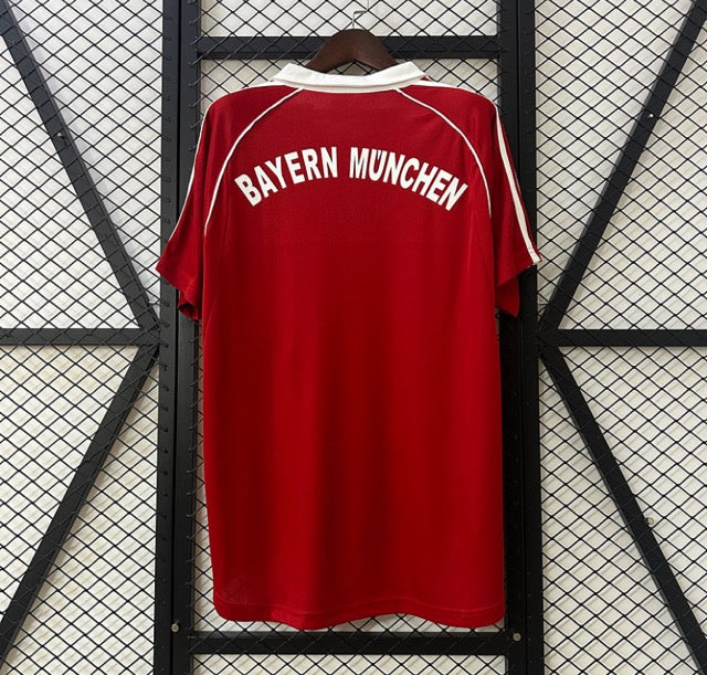 BAYERN MUNICH HOME 05/06