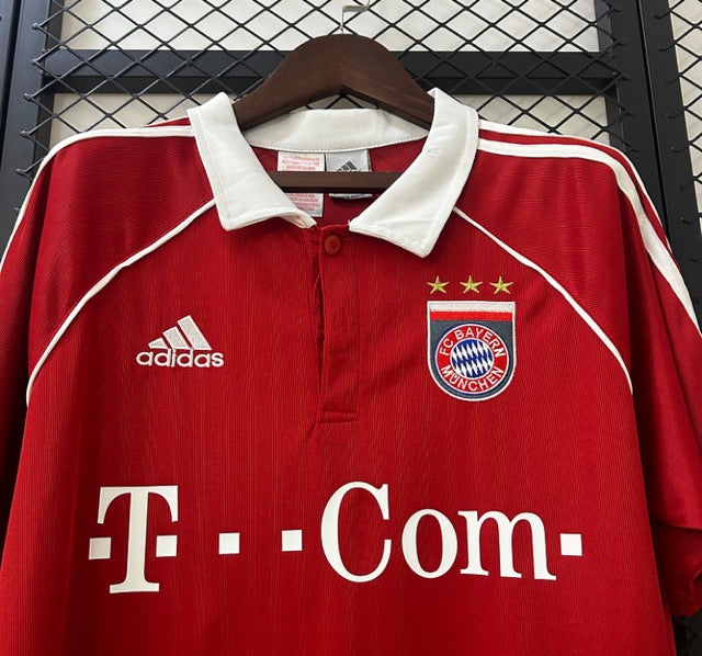 BAYERN MUNICH HOME 05/06