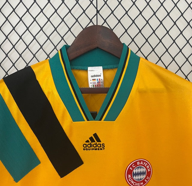 BAYERN AWAY 1995