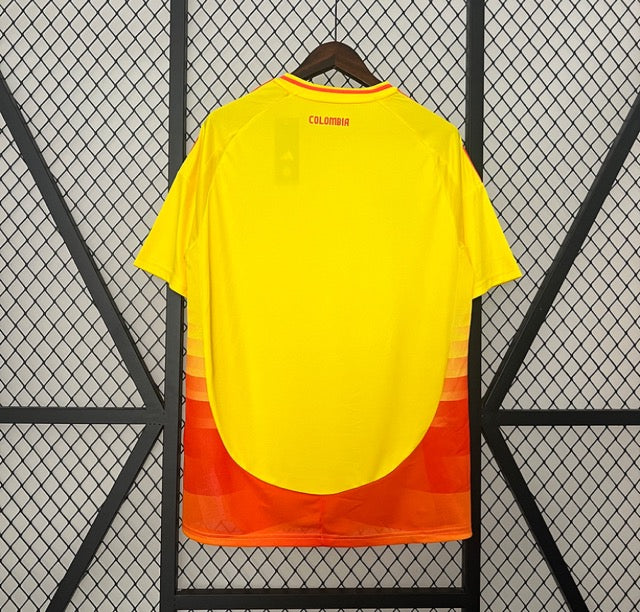 COLOMBIA HOME 2025