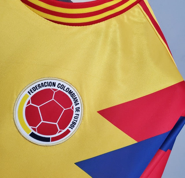 COLOMBIA HOME 1990