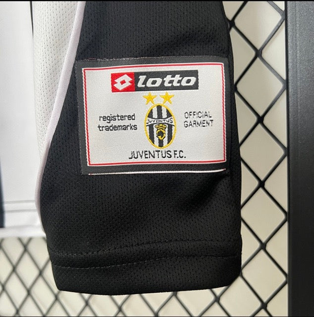 JUVENTUS HOME 02/03