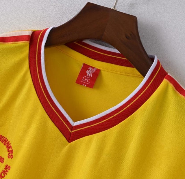 LIVERPOOL AWAY 1986