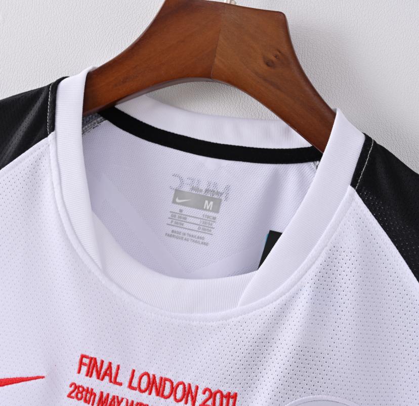 MANCHESTER UNITED AWAY 10/11