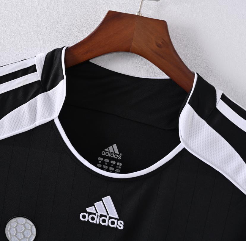REAL MADRID AWAY 06/07